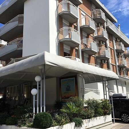 Residence Moresco Lido di Jesolo Exterior foto